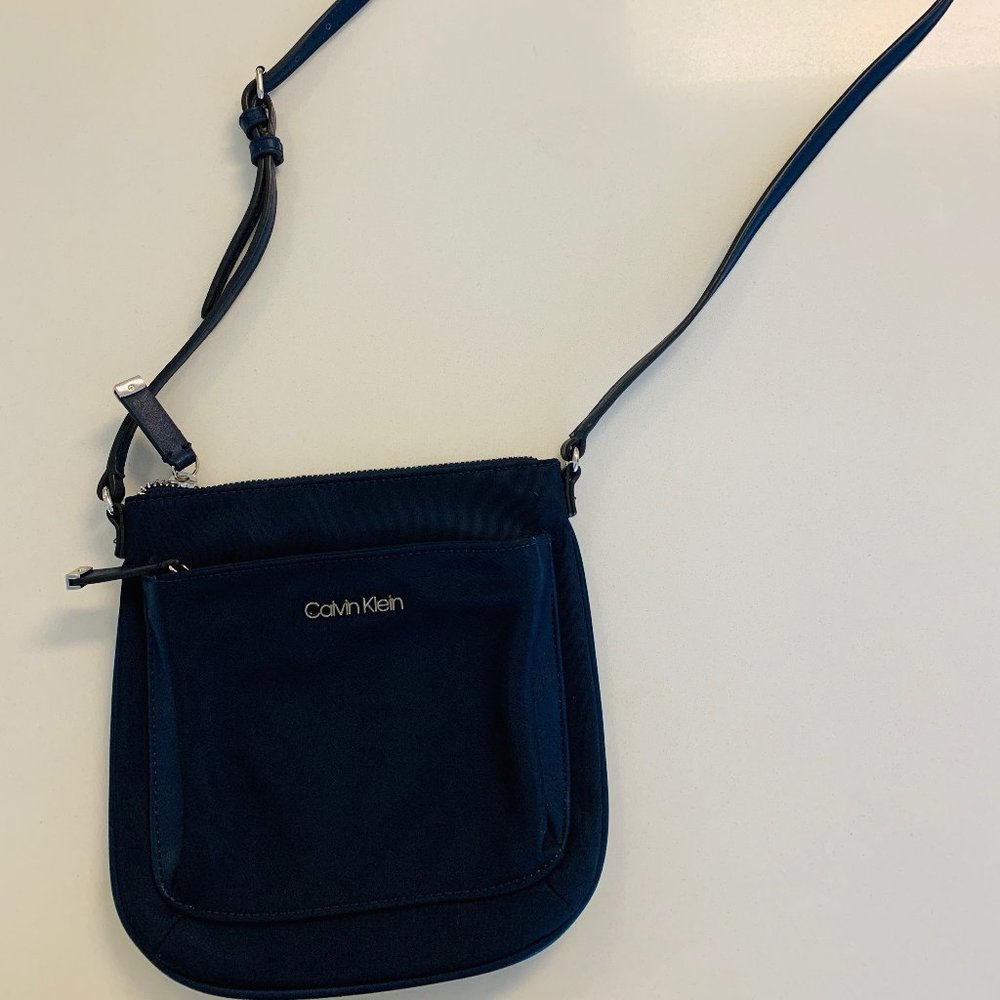 Brand New Calvin Klein Cross Body Bag!